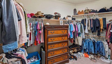 2813 Shadow Woods Ct