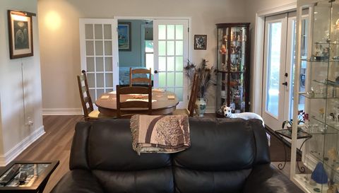 1052 Porter Creek Dr