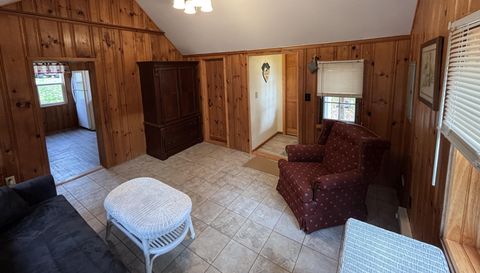 34 Gardner Lake Heights