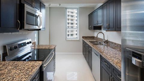 701 Brickell Key Blvd