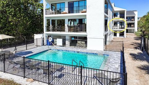 450 BEACH ROAD
