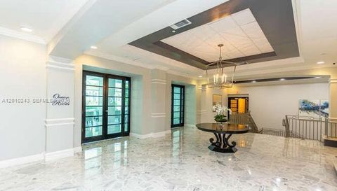 2501 N Ocean Dr