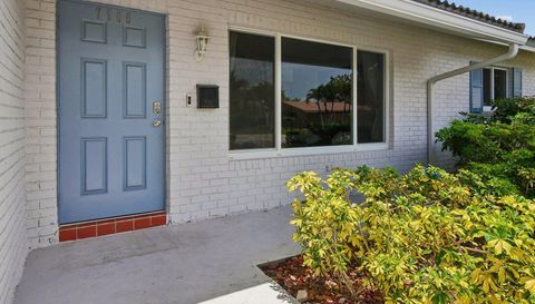 7506 NW 42nd St