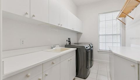 9017 GREAT HERON CIRCLE