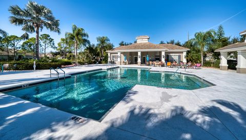 4882 Maymont Park Cir