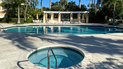 705 Crandon Boulevard