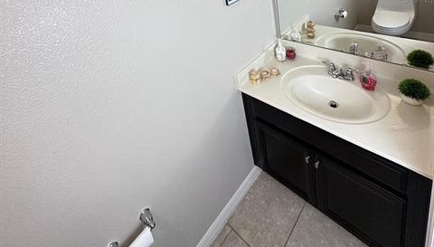 1562 SOFTSHELL STREET