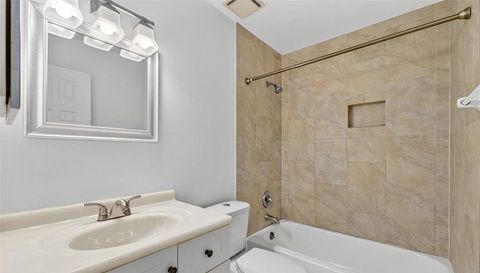 490 TAMARACK