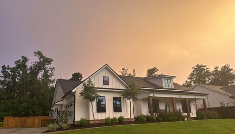 3395 Mariana Oaks Dr