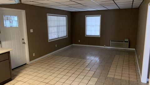 1838 NE 145th Avenue Rd