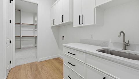 273 Martin Dr