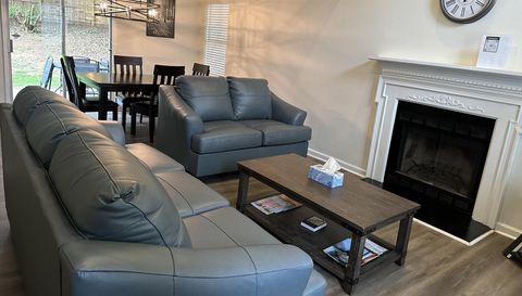 4936 Windsor Downs Dr