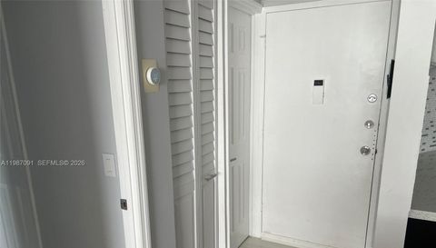 1301 Ne Miami Gardens Dr