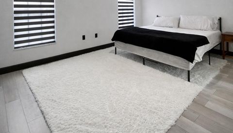 2398 Sweetwater Blvd