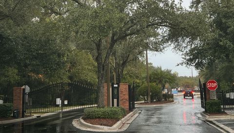 8674 Hunters Key Cir