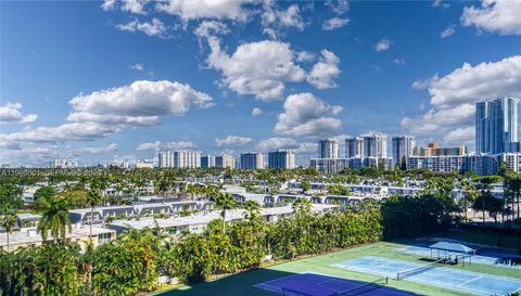 600 Three Islands Blvd