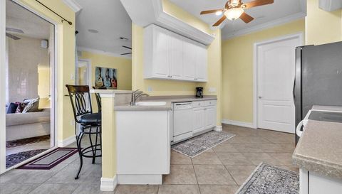 6050 Jonathans Bay Cir APT 102