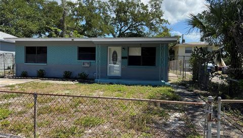 1930 WALTON STREET S