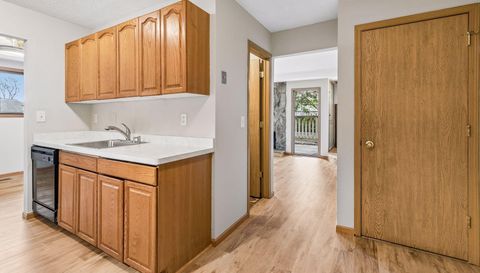 1318 Landmark Trail N