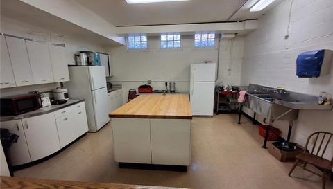 5880 Christy Boulevard