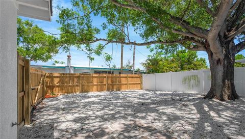 5052 JASMINE CIRCLE