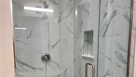 3126 W AZEELE STREET