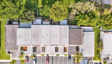 19174 Bobolink Dr