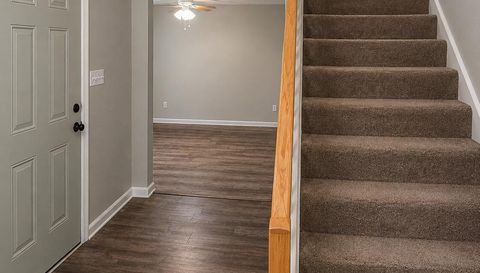 146 Stoneridge Dr