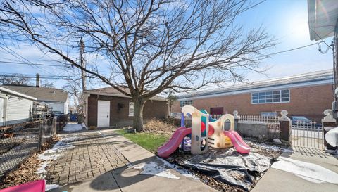 2345 S 59th Court