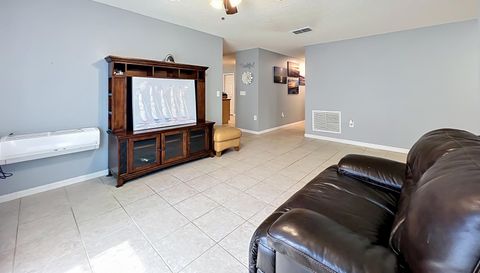 8307 Lainie Ln