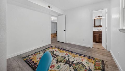 23 Clearbrook Rd