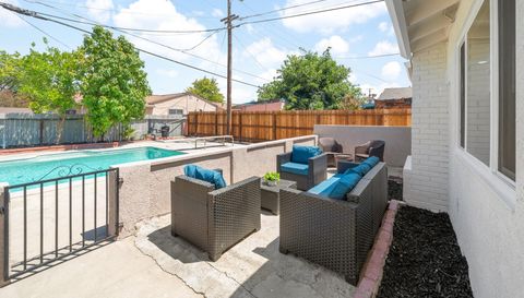 6741 Steiner Dr
