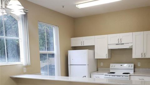 5016 SUNRIDGE PALMS DRIVE