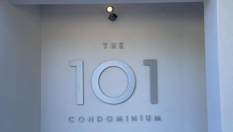 101 S Gulfstream Ave