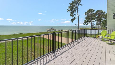 229 Shipwatch Ln