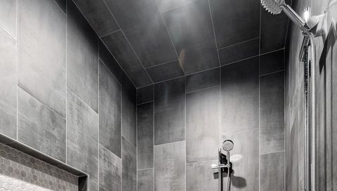 840 W Buckingham Place