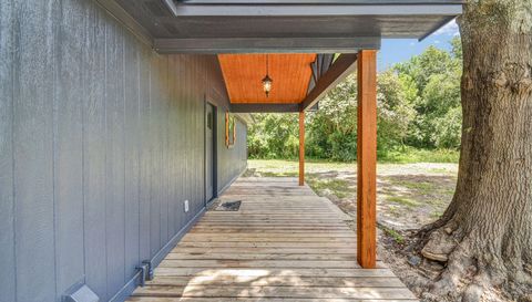 4922 County Road 937b