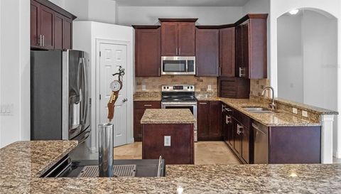2218 RIDGEWIND WAY