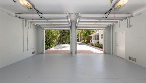 715 Eagle Point