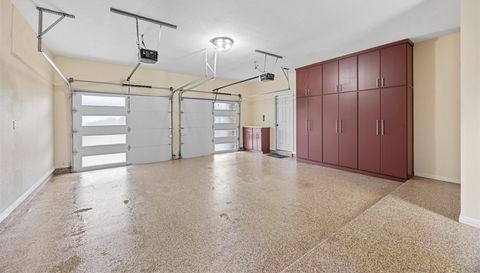 6000 Ironwood CV