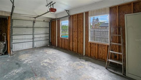 1367 GAINESVILLE DRIVE