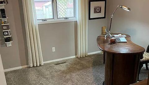 2428 Rolling Hill Dr