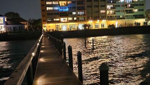 825 Bayshore Dr APT 1203