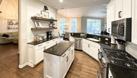 2580 Scott Mill Dr S