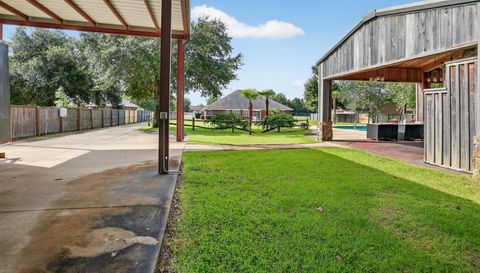 2900 Wallace Lake Rd