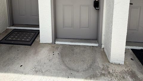 100 Santa Clara Dr APT 3