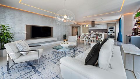 300 Sunny Isles Blvd