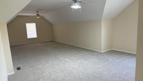 2801 Newbury Ct