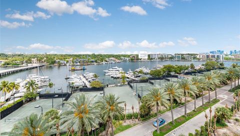 1 Grove Isle Dr