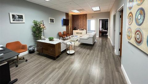 6965 Piazza Grande Ave